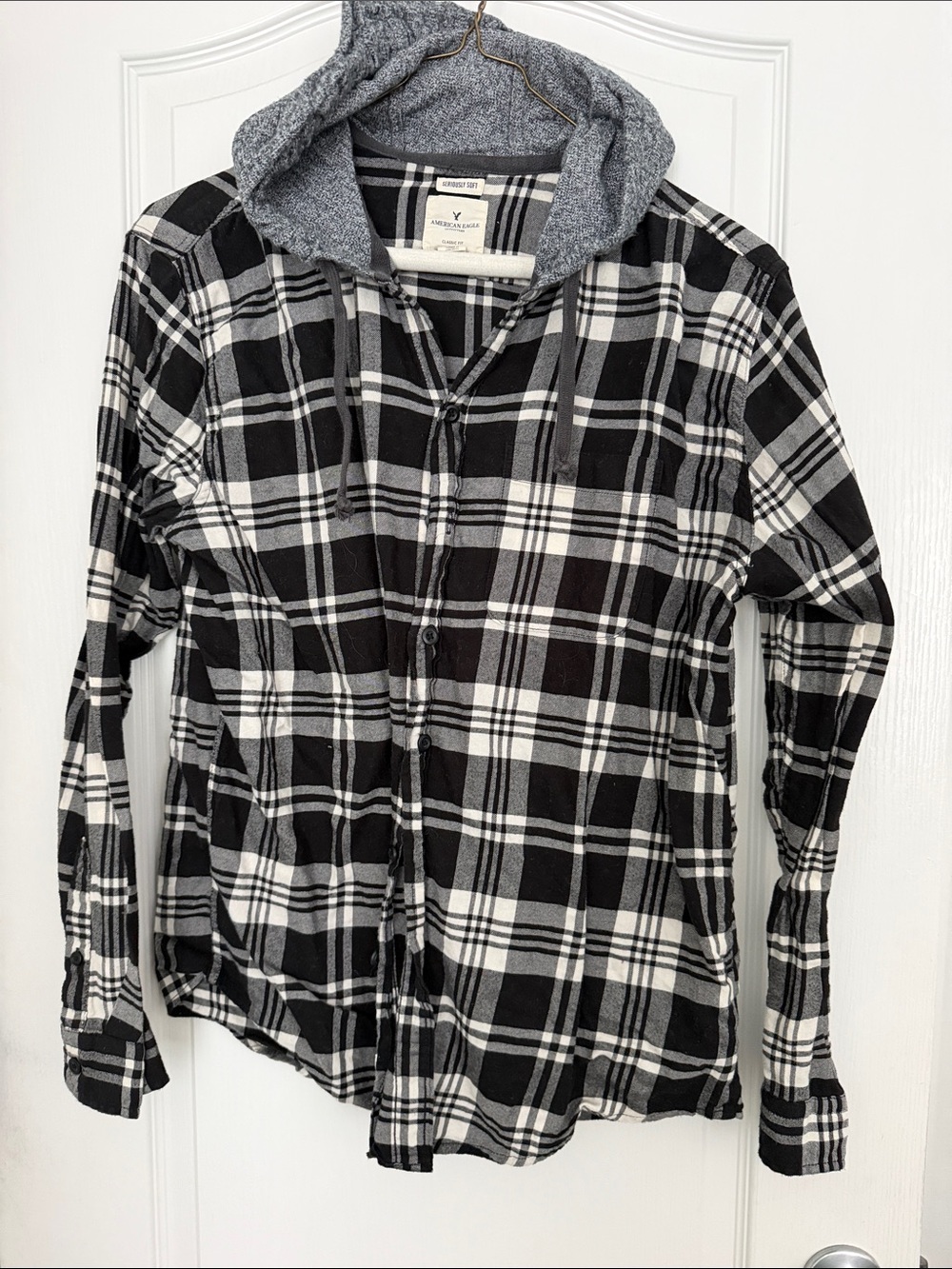 American Eagle Outfitters Black & White Plaid Hooded Button-Down